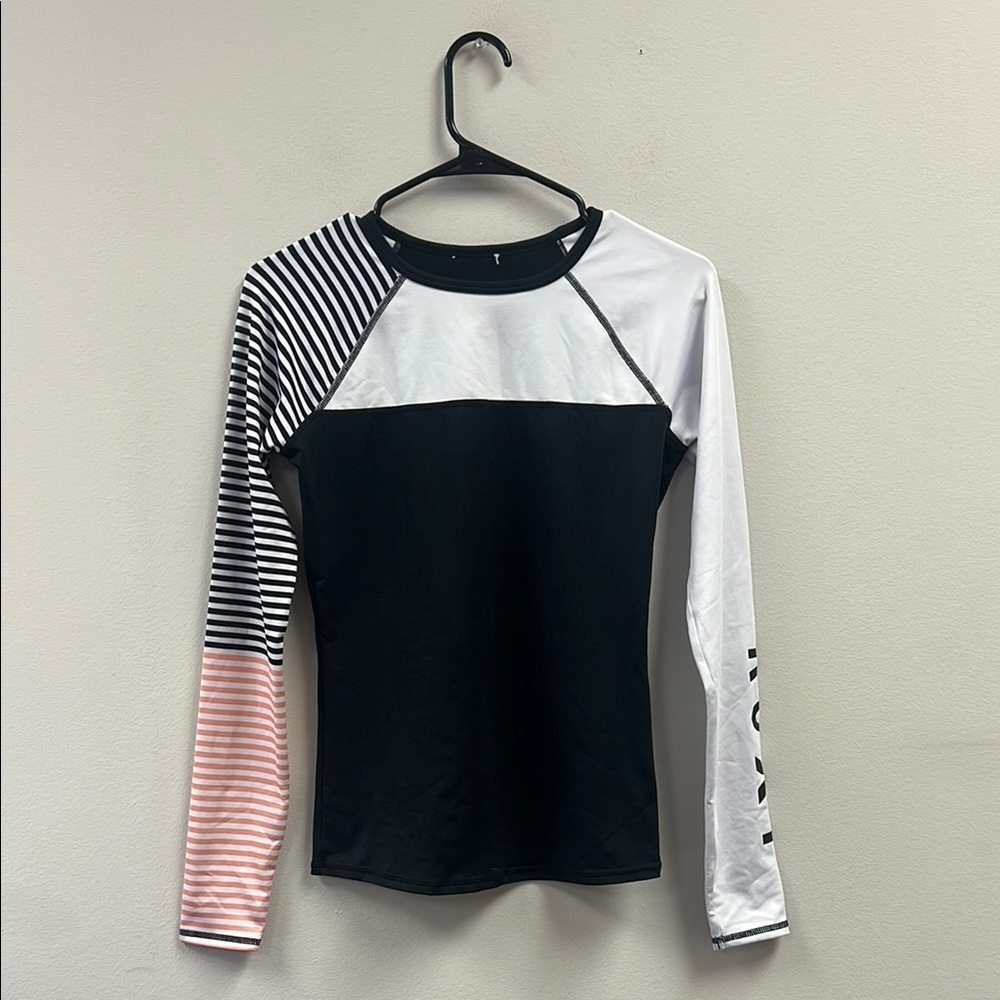 Roxy Black, White, and Pink Long Sleeve Top